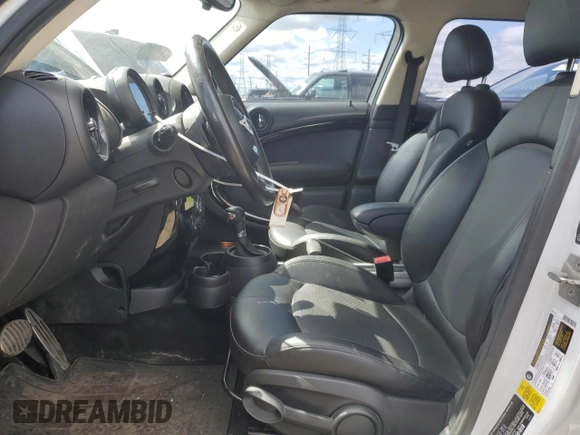 2015 MINI Countryman S with VIN WMWZC5C50FWP48737, listed as a Copart auction lot 53273845 with 110,933 mi miles and Clean Title. Bid and sale history available at DreamBid. Image 7.