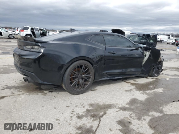 2016 Chevrolet Camaro 1SS z VIN 1G1FF1R75G0147853, wystawiony jako Copart lot #47943835 z przebiegiem Nie podano mil oraz Szkoda całkowita • Salvage title. Historia ofert i sprzedaży dostępna na DreamBid. Obrazek 3.