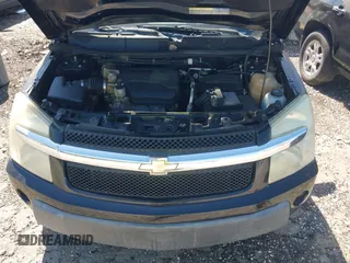 2005 Chevrolet Equinox LT with VIN 2CNDL63F256105113, listed as a IAAI auction lot 42067477 with 172,331 mi miles. Bid and sale history available at carsss.com. Image 10.