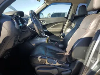 2013 Nissan Juke Nismo z VIN JN8AF5MV7DT208343, wystawiony jako Copart lot #88588265 z przebiegiem 129 425 mil mil oraz Czysty tytuł • Clean title. Historia ofert i sprzedaży dostępna na DreamBid. Obrazek 7.