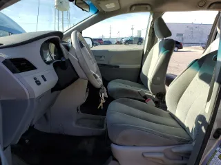 2013 Toyota Sienna L with VIN 5TDZK3DCXDS376215, listed as a Copart auction lot 49269855 with 215,558 mi miles and Clean Title. Bid and sale history available at carsss.com. Image 7.