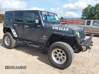 2008 Jeep Wrangler Unlimited Sahara with VIN 1J4GA591X8L520621, listed as a IAAI auction lot 42525613 with 184,239 mi miles and . Bid and sale history available at DreamBid. Image 1.