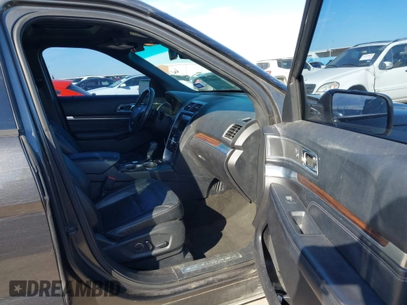 2016 Ford Explorer Limited with VIN 1FM5K7FH8GGB61814, listed as a IAAI auction lot 41044088 with 113,827 mi miles and . Bid and sale history available at DreamBid. Image 5.