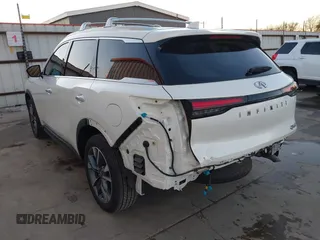 2024 Infiniti QX60 Luxe with VIN 5N1DL1FRXRC335701, listed as a IAAI auction lot 41243510 with 13,462 mi miles and . Bid and sale history available at DreamBid. Image 3.