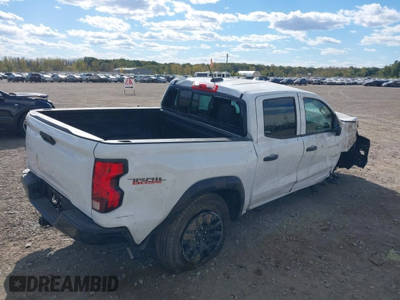 2023 Chevrolet Colorado 4WD Trail Boss with VIN 1GCPTEEK1P1264569, listed as a IAAI auction lot 40547362 with Not Provided miles. Bid and sale history available at carsss.com. Image 4.