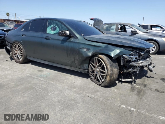 2019 Mercedes-Benz E 63 S AMG with VIN WDDZF8KB9KA505380, listed as a Copart auction lot 54086384 with Not Provided miles and Salvage Title. Bid and sale history available at DreamBid. Image 4.