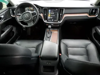 2019 Volvo S60 Momentum with VIN 7JRA22TK2KG002495, listed as a Copart auction lot 41535015 with 68,040 mi miles and Salvage Title. Bid and sale history available at carsss.com. Image 8.