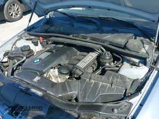 2011 BMW 3 Series 328i xDrive с VIN WBAPK5C53BF122006, выставлен на аукционе IAAI как лот 43149257 с пробегом 109 194 миль миль и . История ставок и продаж доступна на DreamBid. Изображение 12.