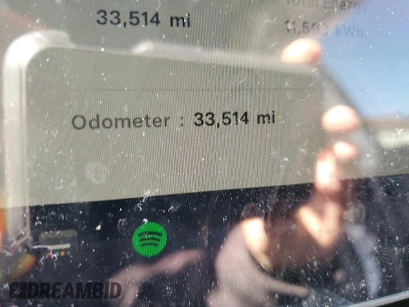 2022 Tesla Model Y Performance with VIN 7SAYGDEF0NF452111, listed as a Copart auction lot 47595975 with 33,514 mi miles and Salvage Title. Bid and sale history available at DreamBid. Image 9.