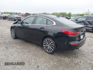 2021 BMW 2 Series 228i xDrive z VIN WBA73AK08M7H41082, wystawiony jako IAAI lot #42203395 z przebiegiem 45 240 mil mil oraz . Historia ofert i sprzedaży dostępna na DreamBid. Obrazek 3.