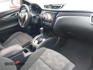 2016 Nissan Rogue SV with VIN KNMAT2MT7GP631857, listed as a IAAI auction lot 41933428 with 172,055 mi miles. Bid and sale history available at carsss.com. Image 5.