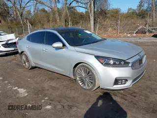 2017 Kia Cadenza Limited with VIN KNALC4J13H5092381, listed as a IAAI auction lot 41418629 with 124,694 mi miles. Bid and sale history available at carsss.com. Image 1.