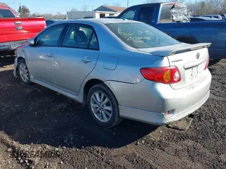 2010 Toyota Corolla with VIN 2T1BU4EE2AC339066, listed as a IAAI auction lot 41680124 with 999,999 mi miles. Bid and sale history available at carsss.com. Image 3.