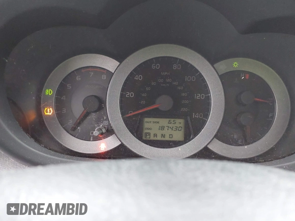 2006 Toyota RAV4 Sport with VIN JTMZD32V865027349, listed as a IAAI auction lot 42308453 with 187,430 mi miles and . Bid and sale history available at DreamBid. Image 7.