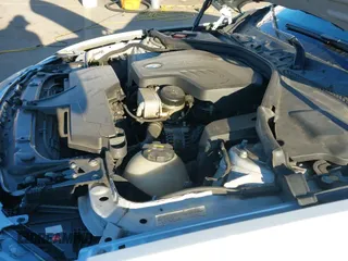 2015 BMW 3 Series 328i xDrive z VIN WBA3B3C58FF548900, wystawiony jako IAAI lot #42907192 z przebiegiem 131 853 mil mil oraz . Historia ofert i sprzedaży dostępna na DreamBid. Obrazek 19.