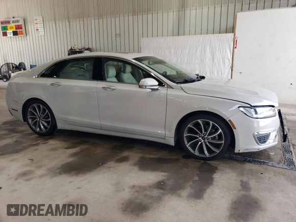 2019 Lincoln MKZ Reserve I with VIN 3LN6L5D96KR604061, listed as a Copart auction lot 63415105 with 32,402 mi miles and Salvage title. Bid and sale history available at DreamBid. Image 4.