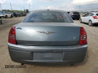2007 Chrysler 300 C with VIN 2C3KA63H17H872014, listed as a Copart auction lot 58895934 with 99,202 mi miles and Salvage Title. Bid and sale history available at carsss.com. Image 6.