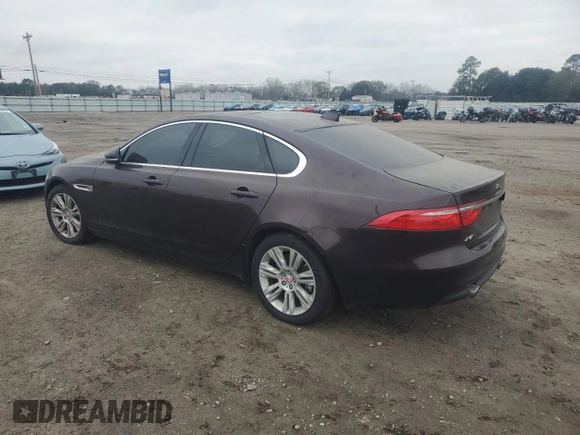 2017 Jaguar XF 35t Premium with VIN SAJBD4BV1HCY27546, listed as a Copart auction lot 86056234 with 102,932 mi miles and Clean Title. Bid and sale history available at carsss.com. Image 2.