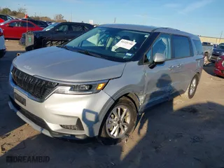 2022 Kia Carnival LXS with VIN KNDNB4H34N6169190, listed as a IAAI auction lot 41329740 with 34,889 mi miles. Bid and sale history available at carsss.com. Image 17.