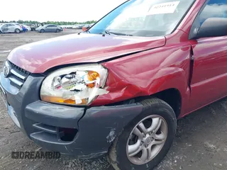 2006 Kia Sportage LX with VIN KNDJF723567236257, listed as a IAAI auction lot 42241914 with 185,503 mi miles and . Bid and sale history available at DreamBid. Image 6.