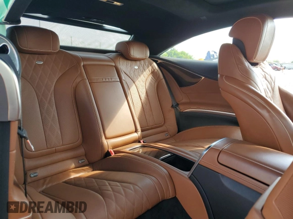 2016 Mercedes-Benz S 550 z VIN WDDXJ8FB7GA011400, wystawiony jako Copart lot #54387635 z przebiegiem 60 064 mil mil oraz Szkoda całkowita • Salvage title. Historia ofert i sprzedaży dostępna na DreamBid. Obrazek 10.