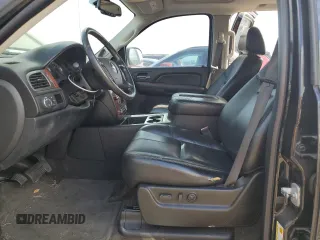 2007 Chevrolet Avalanche 1LT z VIN 3GNEC120X7G172663, wystawiony jako Copart lot #43789905 z przebiegiem 147 024 mil mil oraz Szkoda całkowita • Salvage title. Historia ofert i sprzedaży dostępna na DreamBid. Obrazek 7.