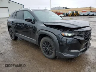 2023 Mazda CX-50 S Preferred Plus z VIN 7MMVABCMXPN118034, wystawiony jako Copart lot #52315725 z przebiegiem 36 890 mil mil oraz Szkoda całkowita • Salvage title. Historia ofert i sprzedaży dostępna na DreamBid. Obrazek 4.