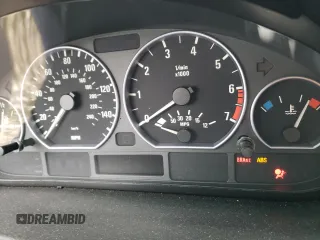 2001 BMW 3 Series 330i with VIN WBAAV53481FT00303, listed as a Copart auction lot 87118034 with 0 mi miles and Salvage Title. Bid and sale history available at carsss.com. Image 9.