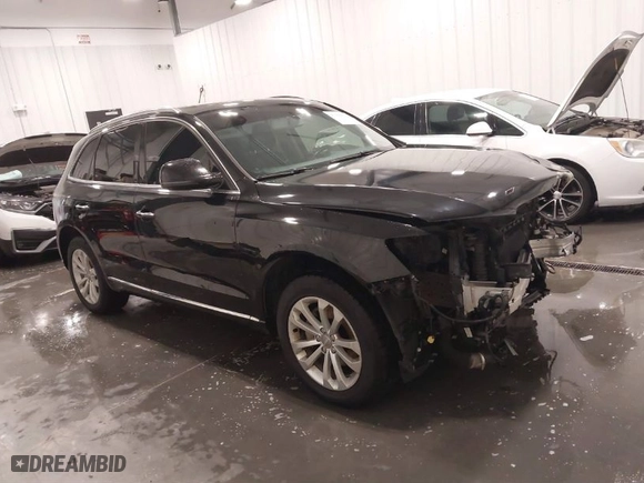 2016 Audi Q5 Premium with VIN WA1C2AFP5GA045015, listed as a IAAI auction lot 41656012 with 95,385 mi miles. Bid and sale history available at carsss.com. Image 1.