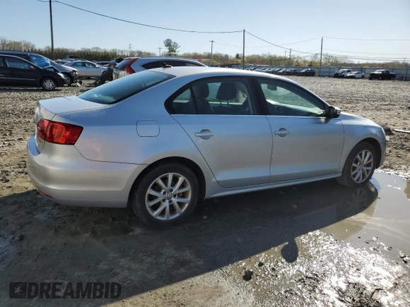 2013 Volkswagen Jetta SE z VIN 3VWDP7AJ5DM442236, wystawiony jako Copart lot #53677705 z przebiegiem 119 645 mil mil oraz Szkoda całkowita • Salvage title. Historia ofert i sprzedaży dostępna na DreamBid. Obrazek 3.