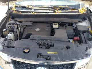 2014 Nissan Pathfinder Platinum with VIN 5N1AR2MN4EC726389, listed as a IAAI auction lot 42516567 with 189,257 mi miles and . Bid and sale history available at DreamBid. Image 10.