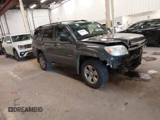 2005 Toyota 4Runner SR5 with VIN JTEBT14R158023791, listed as a IAAI auction lot 42011427 with 142,289 mi miles and . Bid and sale history available at DreamBid. Image 1.