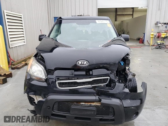 2011 Kia Soul + with VIN KNDJT2A22B7198811, listed as a Copart auction lot 47945175 with 297,493 mi miles and Salvage Title. Bid and sale history available at carsss.com. Image 5.