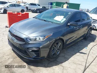 2021 Kia Forte GT-Line z VIN 3KPF34AD2ME341973, wystawiony jako IAAI lot #42084462 z przebiegiem 61 542 mil mil oraz . Historia ofert i sprzedaży dostępna na DreamBid. Obrazek 17.