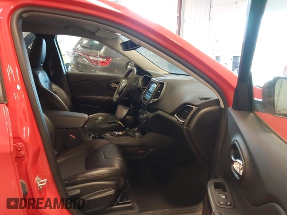 2021 Jeep Cherokee Trailhawk с VIN 1C4PJMBX2MD236855, выставлен на аукционе IAAI как лот 41254855 с пробегом 18 452 миль миль и . История ставок и продаж доступна на DreamBid. Изображение 5.