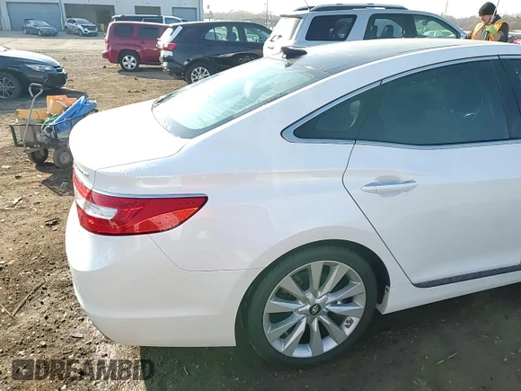 2015 Hyundai Azera Limited with VIN KMHFH4JG5FA431938, listed as a Copart auction lot 48784475 with 59,293 mi miles and Salvage title. Bid and sale history available at DreamBid. Image 13.