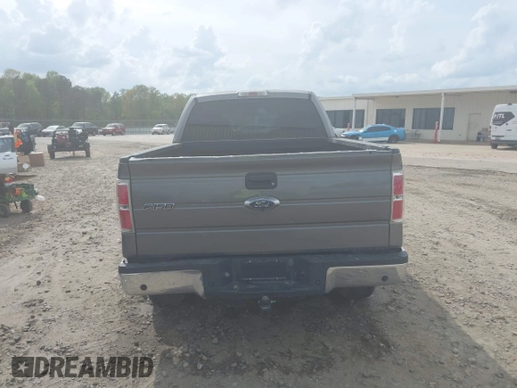 2010 Ford F-150 XL with VIN 1FTEX1E88AFC01388, listed as a IAAI auction lot 41944920 with 257,024 mi miles. Bid and sale history available at carsss.com. Image 16.