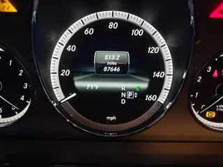 2013 Mercedes-Benz E-Class E 350 Luxury with VIN WDDHF8JB2DA722799, listed as a IAAI auction lot 41766797 with 87,646 mi miles. Bid and sale history available at carsss.com. Image 15.
