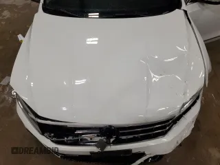 2018 Volkswagen Passat SEL Premium z VIN 1VWCA7A38JC029626, wystawiony jako Copart lot #52119595 z przebiegiem 63 342 mil mil oraz Nie do naprawy • Non repairable. Historia ofert i sprzedaży dostępna na DreamBid. Obrazek 11.