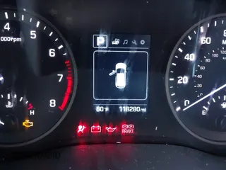 2016 Hyundai Tucson SE z VIN KM8J3CA43GU038447, wystawiony jako IAAI lot #42119085 z przebiegiem 118 280 mil mil oraz . Historia ofert i sprzedaży dostępna na DreamBid. Obrazek 7.