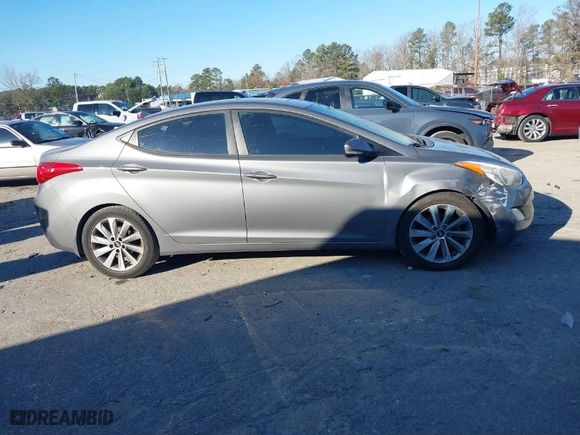 2013 Hyundai Elantra GLS PZEV with VIN 5NPDH4AEXDH304442, listed as a IAAI auction lot 41136472 with 182,800 mi miles. Bid and sale history available at carsss.com. Image 13.