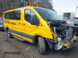 2016 Ford Transit XL z VIN 1FMZK1YM6GKA32461, wystawiony jako IAAI lot #41666693 z przebiegiem 149 169 mil mil oraz . Historia ofert i sprzedaży dostępna na DreamBid. Obrazek 1.