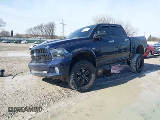 2013 Ram 1500 Express z VIN 1C6RR7KT2DS649040, wystawiony jako IAAI lot #41537501 z przebiegiem 161 469 mil mil oraz . Historia ofert i sprzedaży dostępna na DreamBid. Obrazek 2.