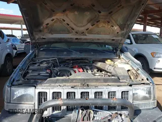 1994 Jeep Grand Cherokee Laredo with VIN 1J4GZ58S4RC280650, listed as a IAAI auction lot 42041261 with 199,265 mi miles and . Bid and sale history available at DreamBid. Image 10.