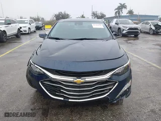 2022 Chevrolet Malibu LT with VIN 1G1ZD5ST1NF111816, listed as a IAAI auction lot 41395976 with 21,969 mi miles. Bid and sale history available at carsss.com. Image 12.