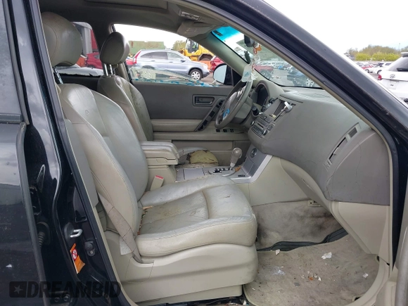 2005 Infiniti FX with VIN JNRAS08U45X105340, listed as a IAAI auction lot 41988077 with 228,011 mi miles and . Bid and sale history available at DreamBid. Image 5.