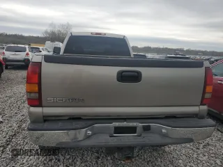 2003 GMC Sierra 2500HD SLT z VIN 1GTHK23183F142482, wystawiony jako Copart lot #51675765 z przebiegiem 198 316 mil mil oraz Szkoda całkowita • Salvage title. Historia ofert i sprzedaży dostępna na DreamBid. Obrazek 6.