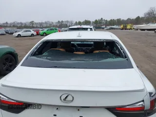 2015 Lexus GS with VIN JTHCE1BLXFA011889, listed as a IAAI auction lot 41836515 with Not Provided miles. Bid and sale history available at carsss.com. Image 18.