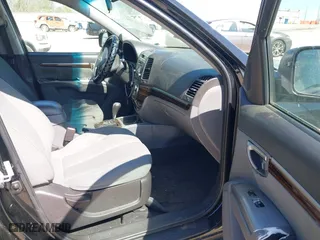 2011 Hyundai Santa Fe GLS with VIN 5XYZGDAB6BG043121, listed as a IAAI auction lot 42037815 with 375,049 mi miles. Bid and sale history available at carsss.com. Image 5.