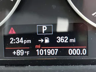 2017 BMW X1 xDrive28i with VIN WBXHT3Z38H4A55086, listed as a IAAI auction lot 42459276 with 101,907 mi miles and . Bid and sale history available at DreamBid. Image 15.